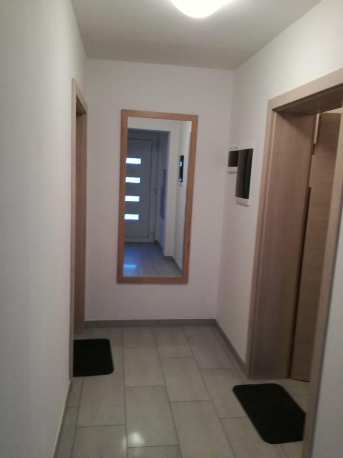 ApartИзола Экстерьер фото