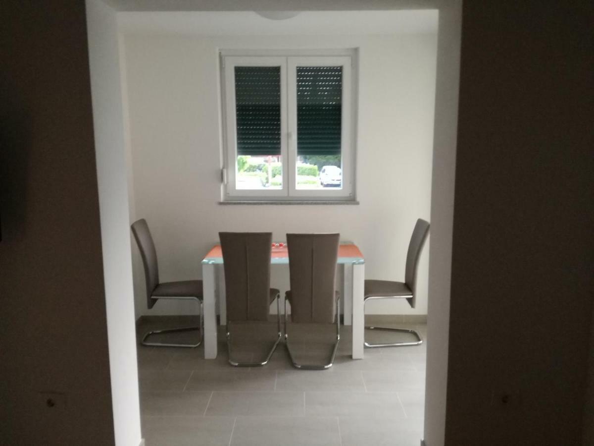 ApartИзола Экстерьер фото